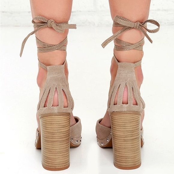 Seychelles Drift Taupe Suede Leather Lace up Heels Studded Sz 8.5 - Picture 2 of 16